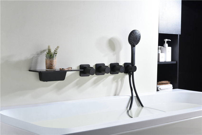 Juego de mezclador de ducha de baño de diseño moderno de latón macizo Proveedor de grifo de China Estilo contemporáneo para baño Grifo montado en la pared