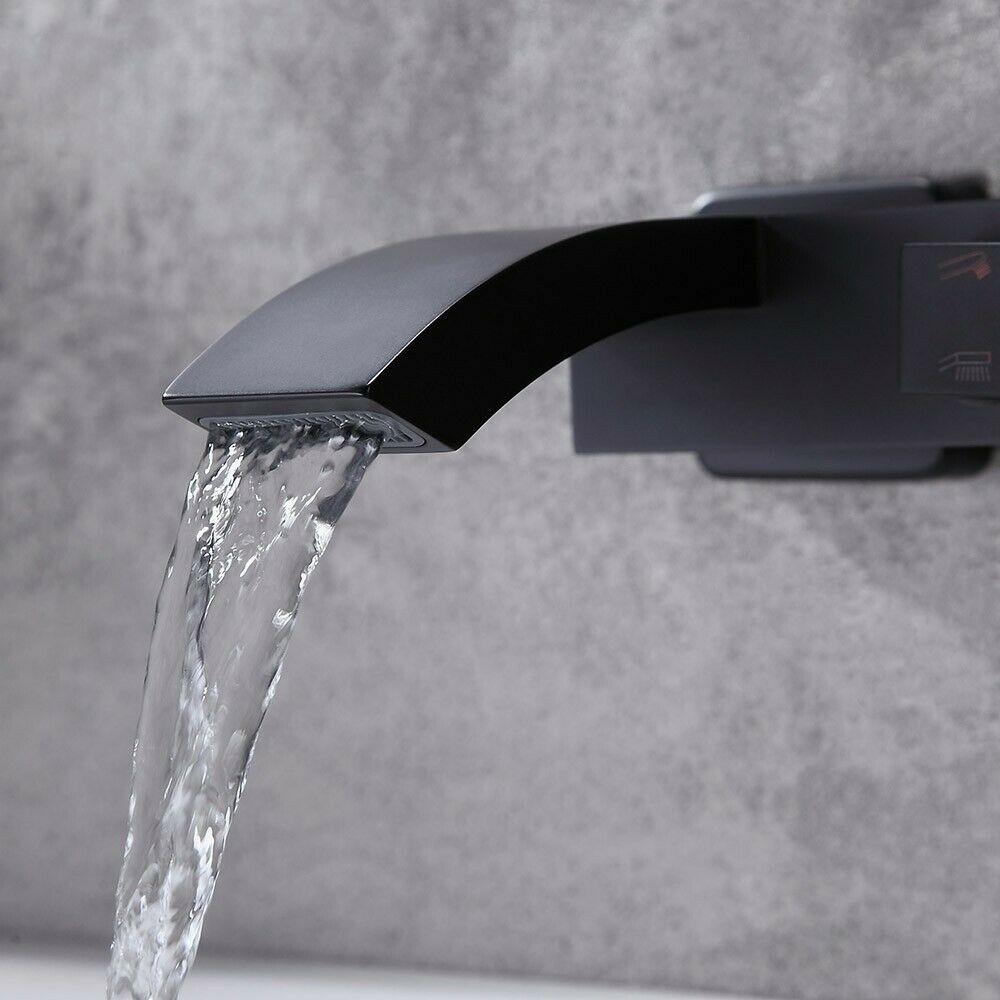 Grifo de ducha de cascada con varita de mano, soporte de pared para llenado de bañera negro mate
