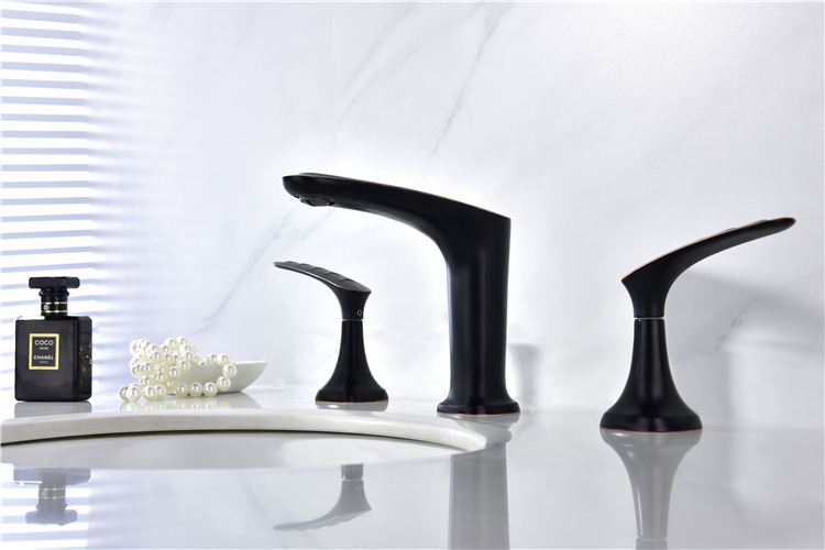Grifo de lavabo de baño de diseño especial ORB de fábrica de China, grifos de baño negros de 3 orificios