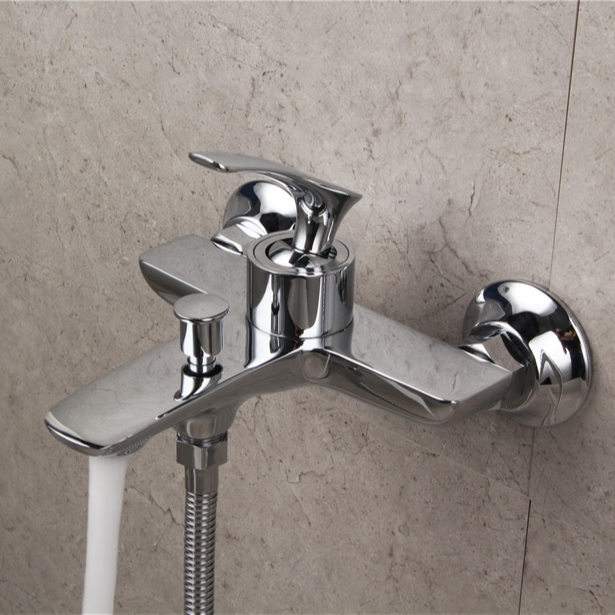 Grifo mezclador de ducha de bañera de latón montado en la pared grifo de montaje de un solo mango cascada para bañera montaje en pared baño estilo lluvia