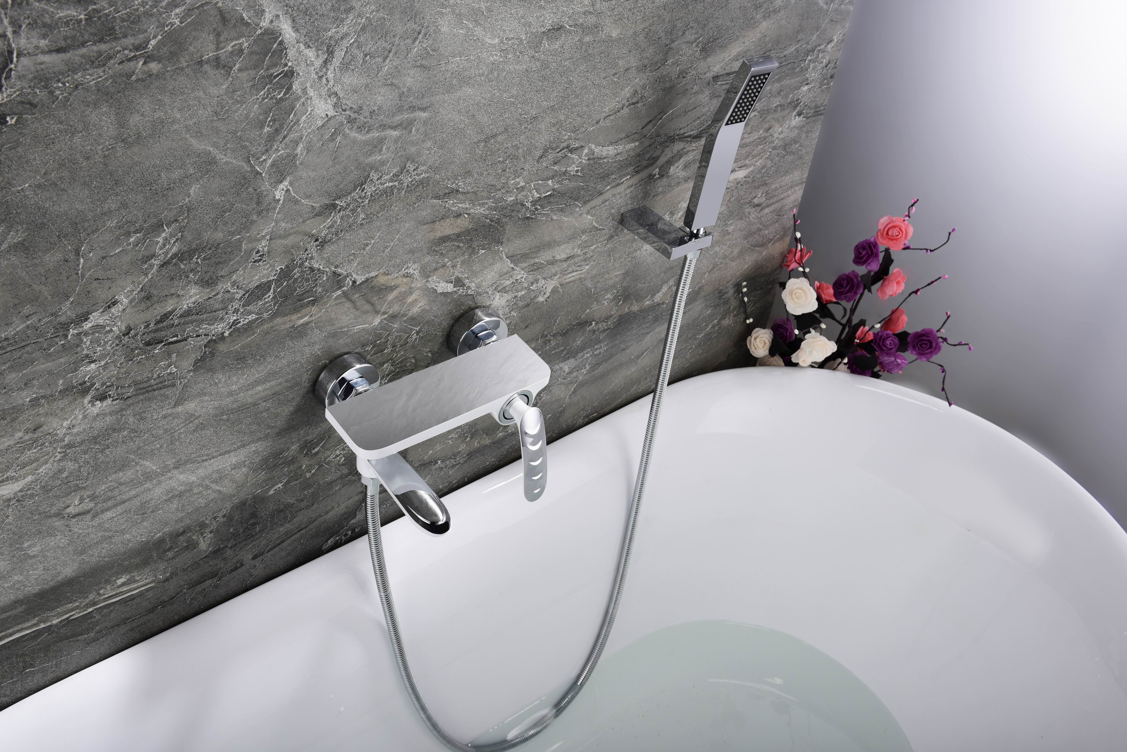 Venta caliente especial baño completo latón cromo ducha grifo conjunto Robin ducha