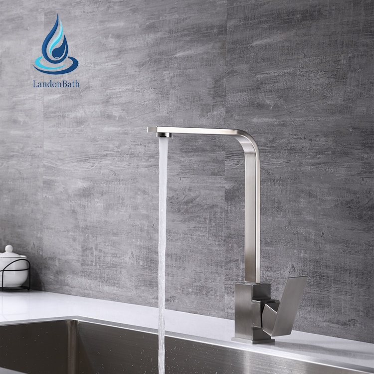 Grifo de agua para fregadero de cocina de acero inoxidable
