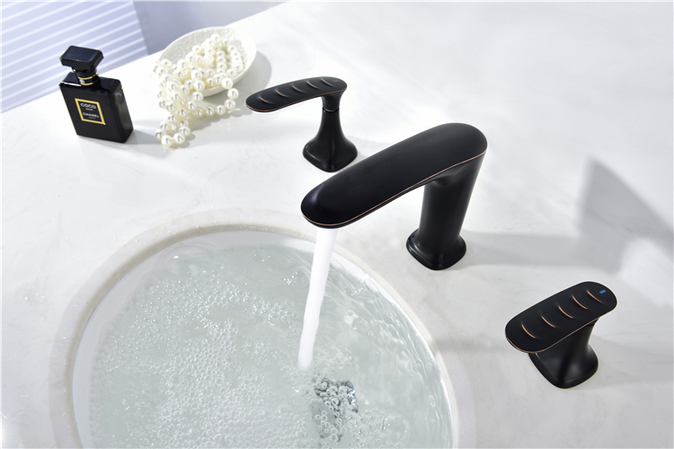 Grifo de lavabo de baño de diseño especial ORB de fábrica de China, grifos de baño negros de 3 orificios