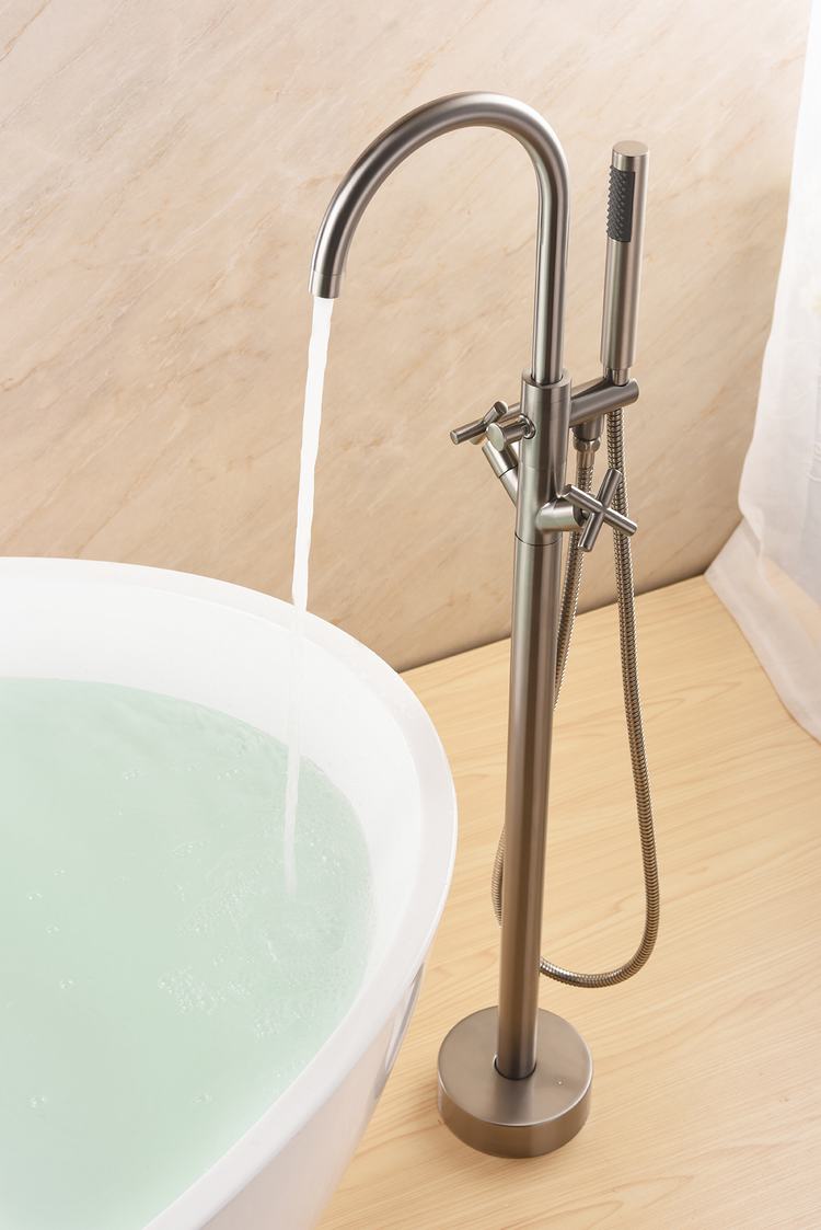 Productos de baño de grifo de ducha de bañera independiente montado en el suelo con mango cruzado